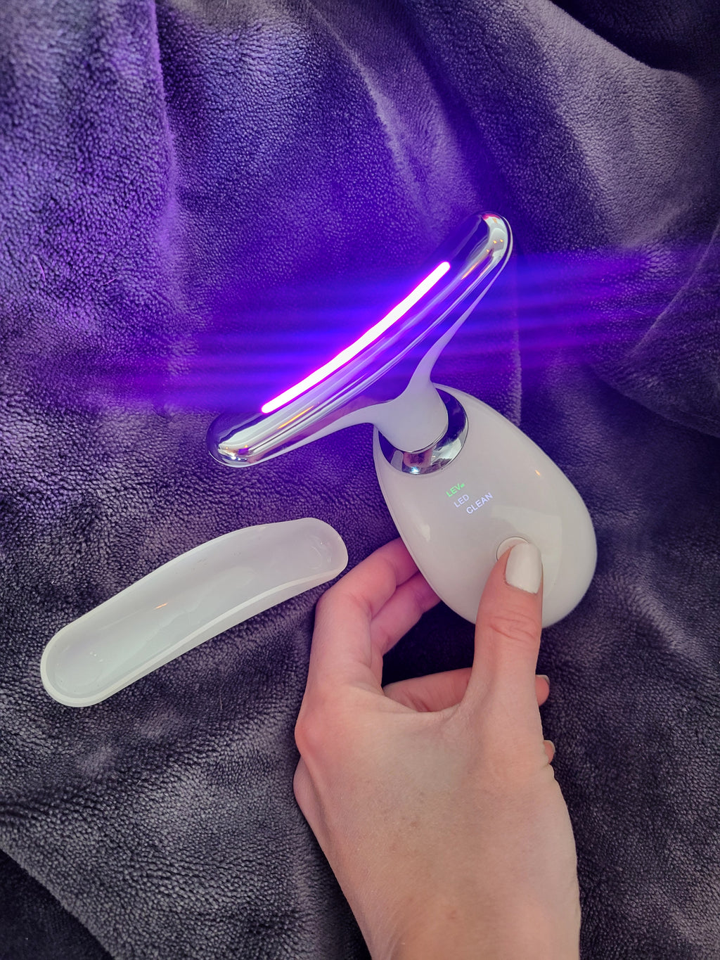 LED 7-in-1 Face & Neck Massager